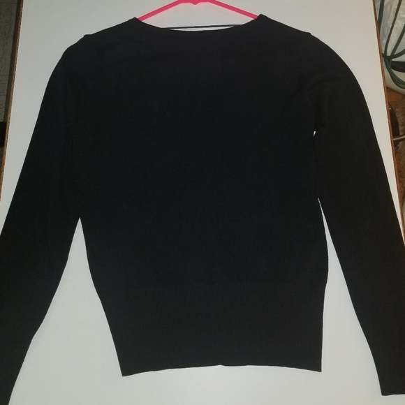 sweater with button in black made H&M - Picture 7 of 7